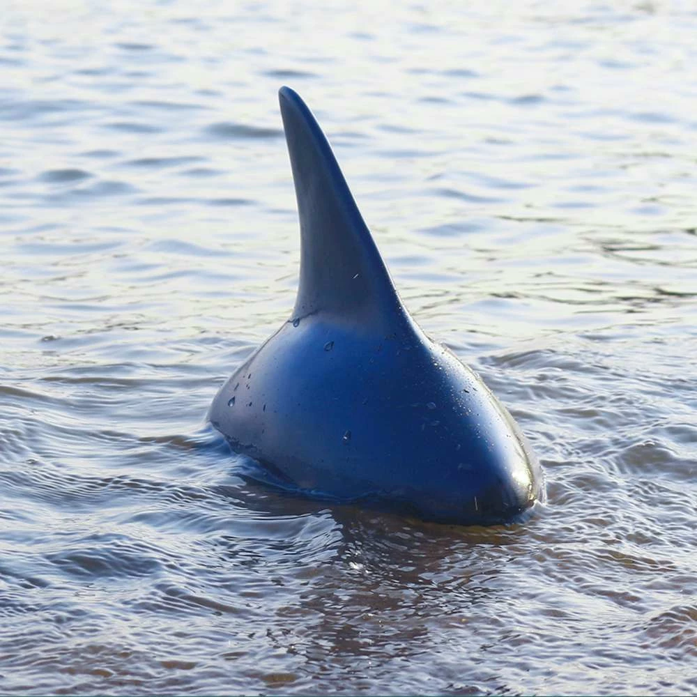 Flytec V302 2.4G 4CH 15km/h Electric RC Boat Simulation Shark RTR - Gray - Image 5