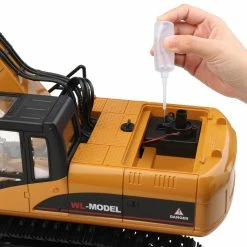 Wltoys 16800 2.4G 8CH 1/16 RC Excavator With Light Sound Function Engineering Vehicle RTR - Three Batteries 13 Wltoys 16800 2.4G 8CH 1/16 RC Excavator With Light Sound Function Engineering Vehicle RTR - Three Batteries -Wltoys Shop Wltoys 16800 1 16 2 4G 8CH RC Excavator 908084 1 2